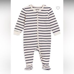 🤎 petite lem // Footed sleeper in navy stripes, 9 months